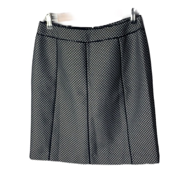 Ann Taylor Skirt Black and White Midi Mini Length Work Size 4 - Picture 2 of 6